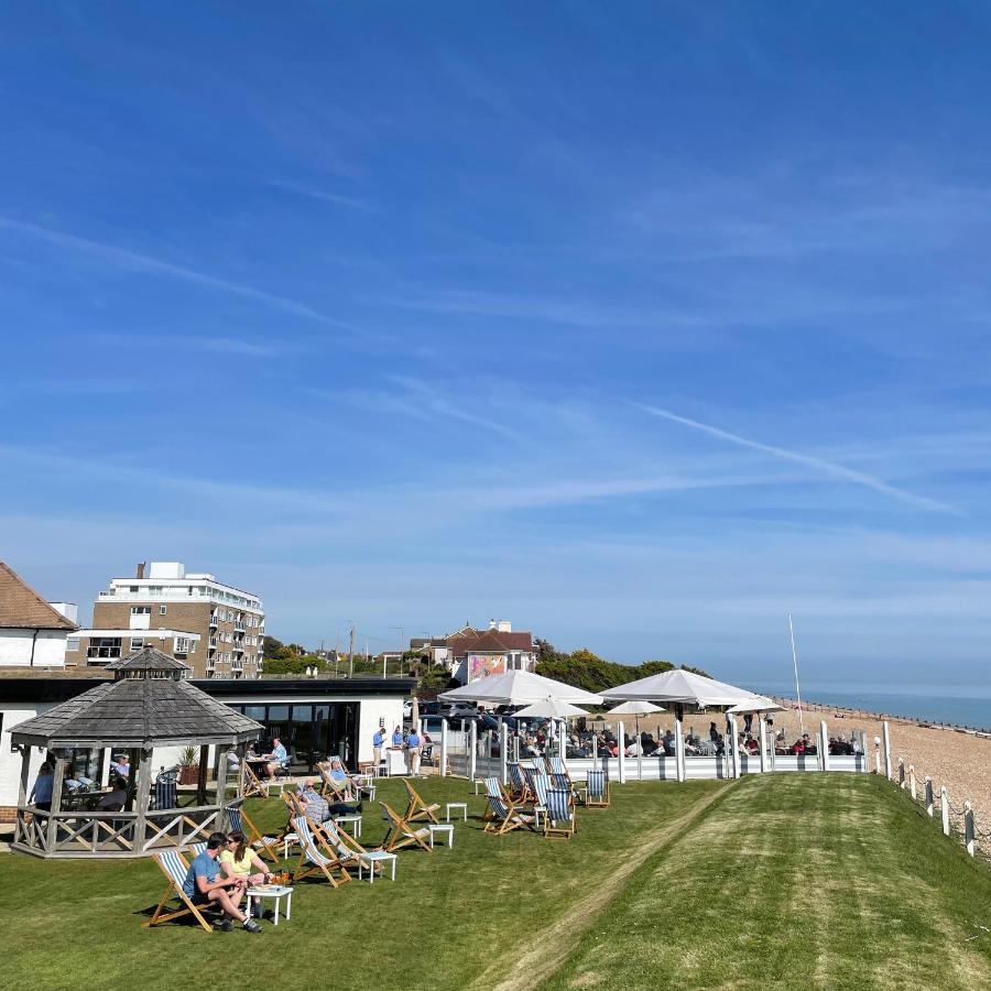 The Relais Cooden Beach And Spa Bexhill-on-Sea Εξωτερικό φωτογραφία